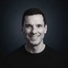 Adelardo Sánchez, Fundador HumanizaTec